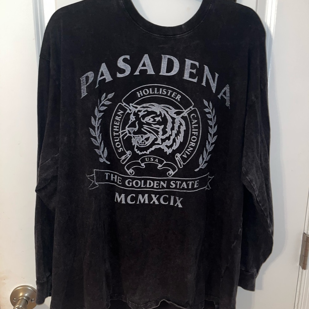 Vintage Long Sleeve Graphic